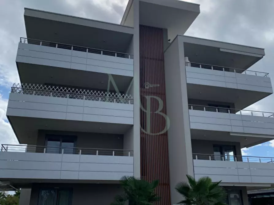 Immagine 1 di Attico in vendita  in Via Nereo Rocco 68 a Jesolo