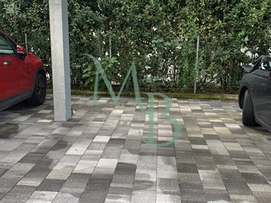 Immagine 23 di Attico in vendita  in Via Nereo Rocco 68 a Jesolo