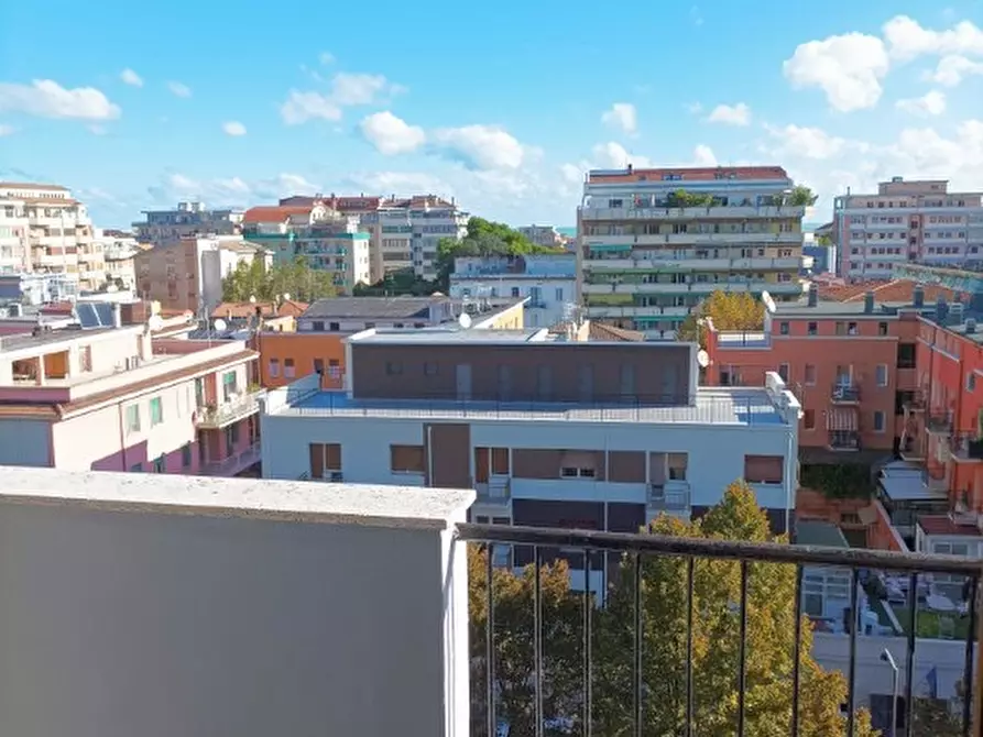 Immagine 9 di Appartamento in affitto  in VIA QUARTO DEI MILLE  25 a Pescara