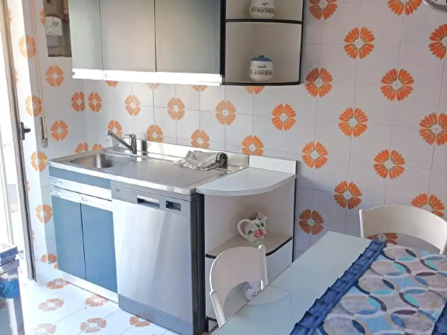 Immagine 16 di Appartamento in affitto  in VIA QUARTO DEI MILLE  25 a Pescara