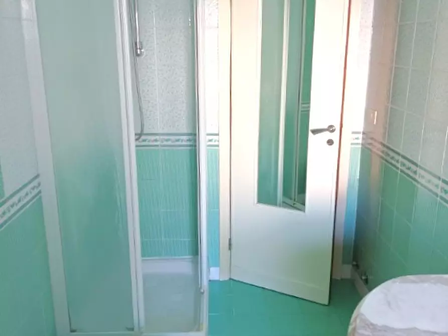 Immagine 31 di Appartamento in affitto  in VIA QUARTO DEI MILLE  25 a Pescara