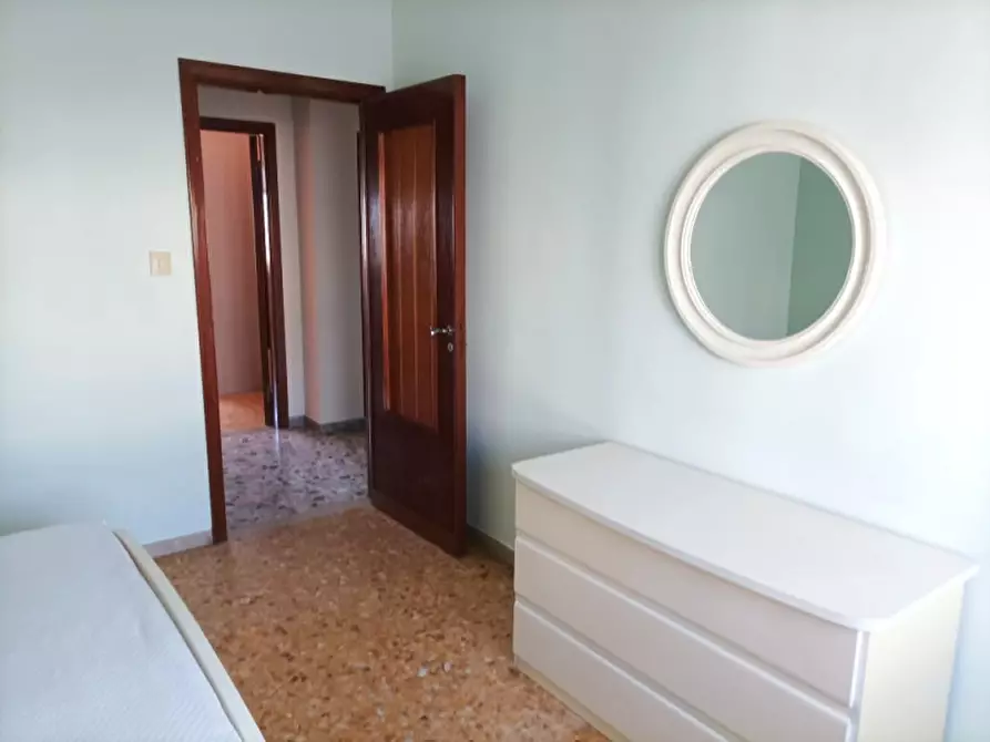 Immagine 35 di Appartamento in affitto  in VIA QUARTO DEI MILLE  25 a Pescara