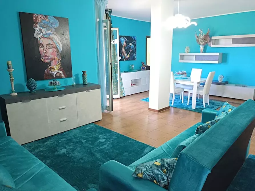 Immagine 2 di Appartamento in vendita  in Via Costantino a Palermo