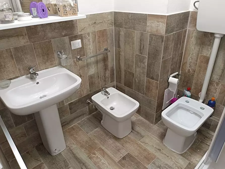 Immagine 23 di Appartamento in vendita  in Via Costantino a Palermo