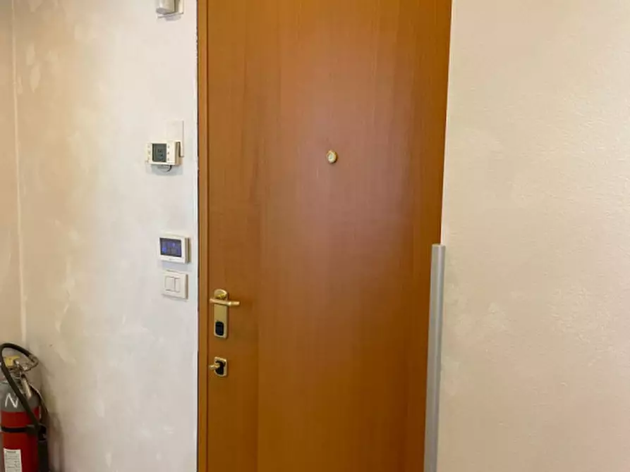 Immagine 5 di Attività commerciale in affitto  in borgo Casale a Vicenza