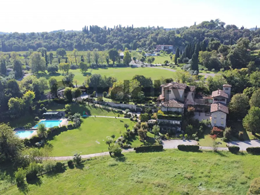 Immagine 2 di Appartamento in vendita  in Localita Bagoda 7 a Desenzano Del Garda