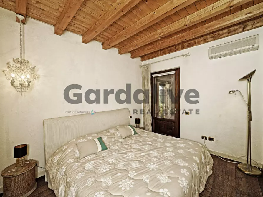 Immagine 27 di Appartamento in vendita  in Localita Bagoda 7 a Desenzano Del Garda