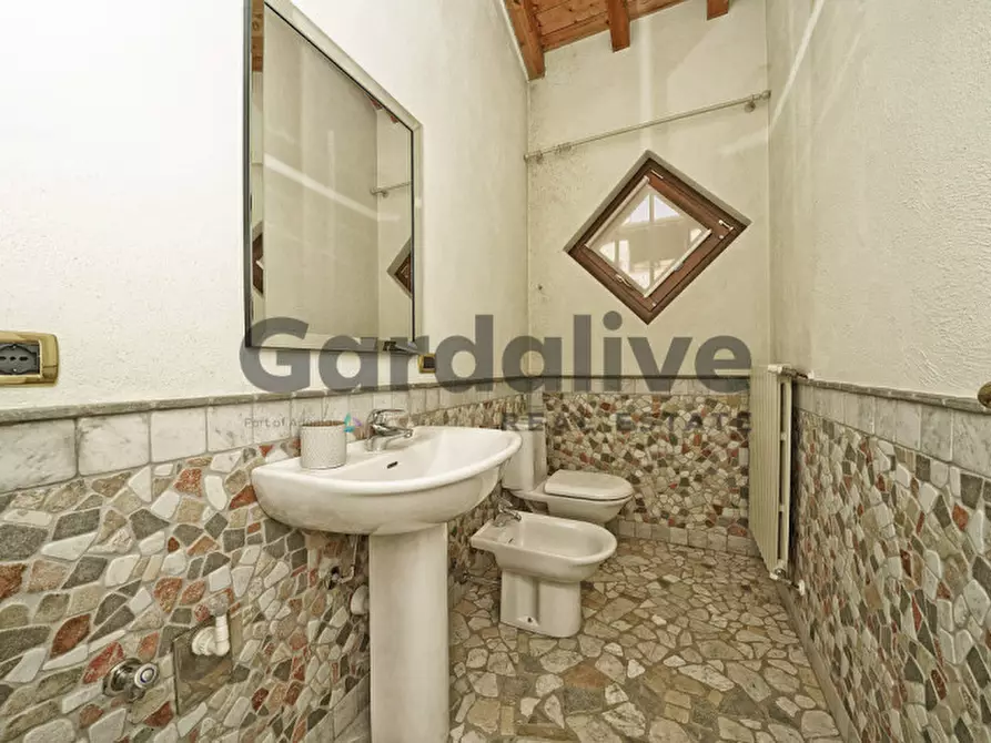 Immagine 32 di Appartamento in vendita  in Localita Bagoda 7 a Desenzano Del Garda