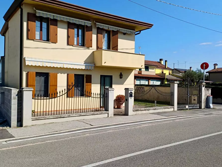 Immagine 5 di Casa indipendente in vendita  a Campagna Lupia