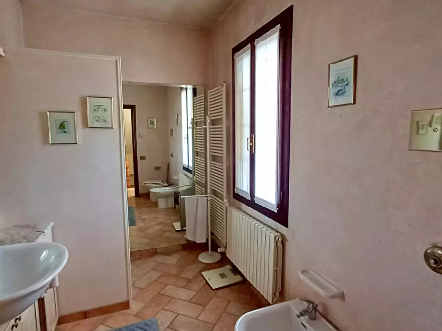 Immagine 10 di Casa indipendente in vendita  a Campagna Lupia