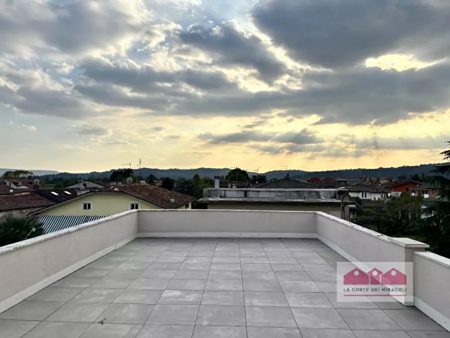 Immagine 11 di Appartamento in affitto  in Via Cavour a Costabissara