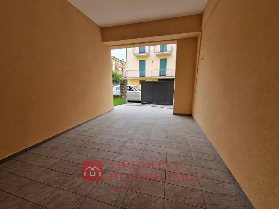 Immagine 21 di Appartamento in vendita  in Via Serbelloni 14 a Vicenza