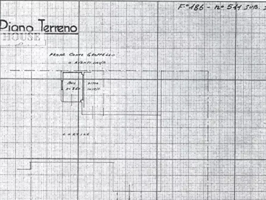 Immagine 9 di Garage in vendita  in Via Conte Emanuele Thesauro 3 a Torino