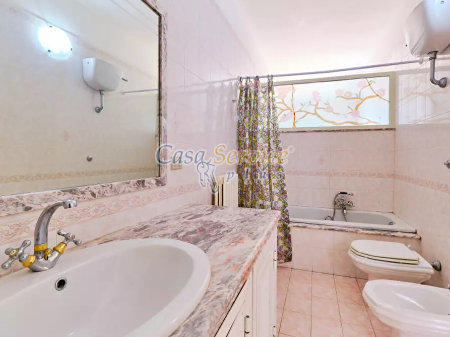 Immagine 17 di Villa in vendita  in Via Cosimo De Giorgi a Gallipoli