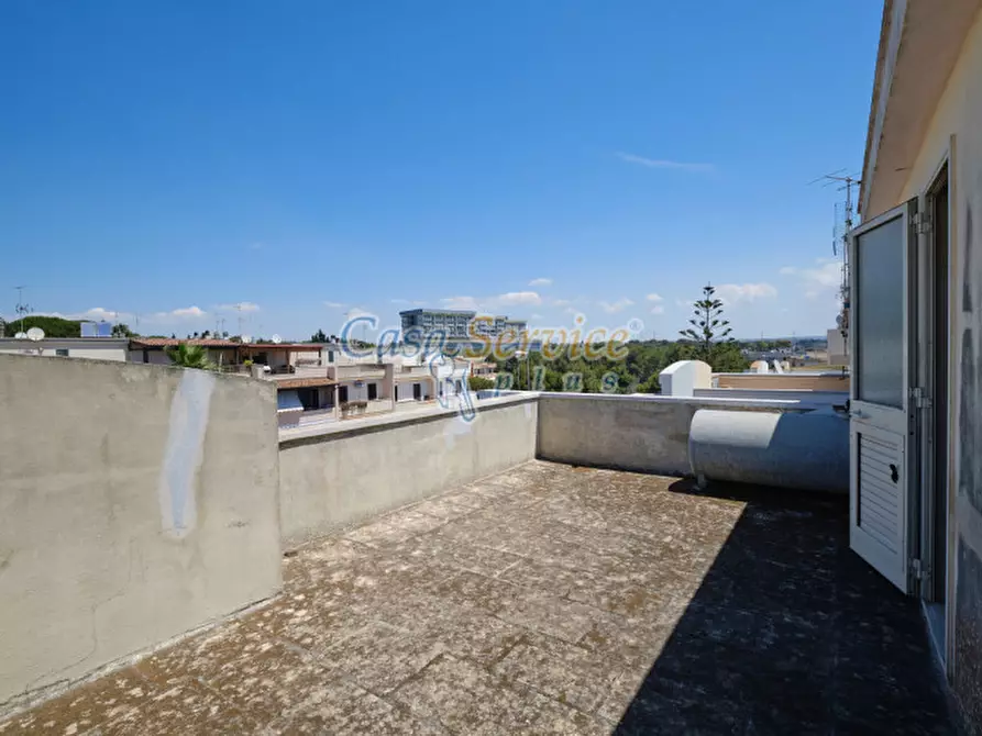 Immagine 21 di Villa in vendita  in Via Cosimo De Giorgi a Gallipoli