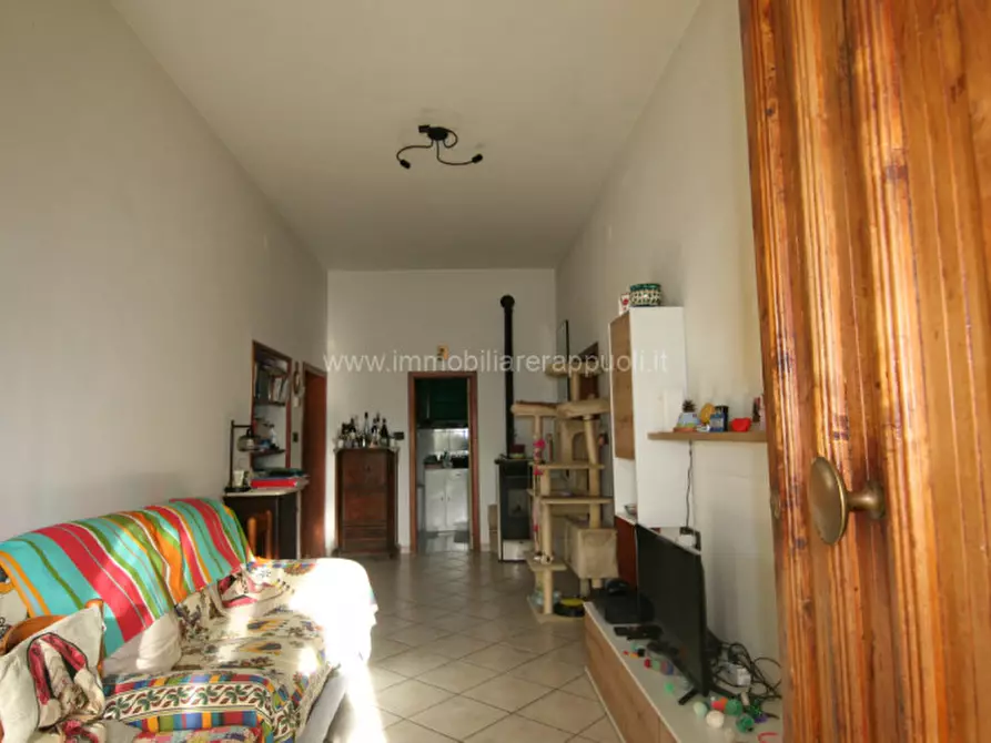 Immagine 1 di Appartamento in vendita  a Sinalunga