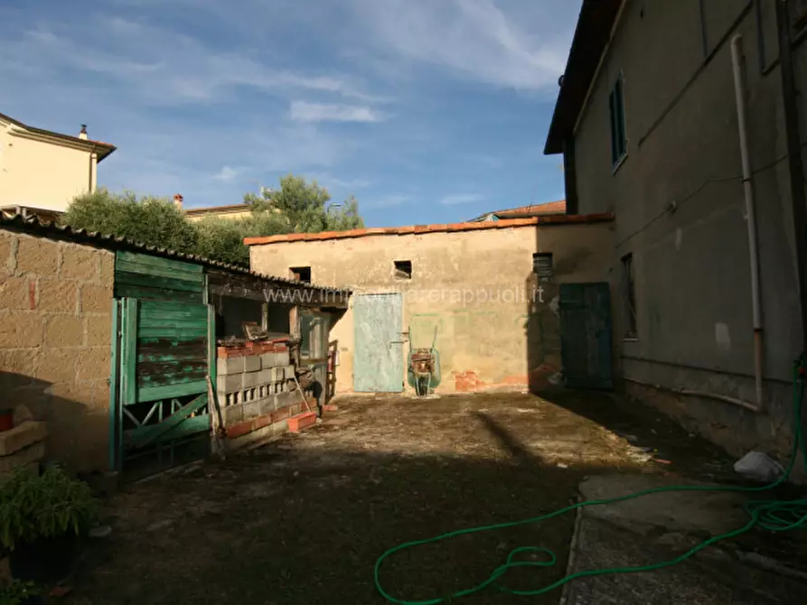 Immagine 15 di Appartamento in vendita  a Sinalunga