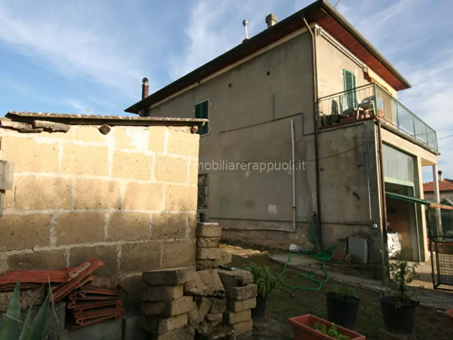 Immagine 16 di Appartamento in vendita  a Sinalunga