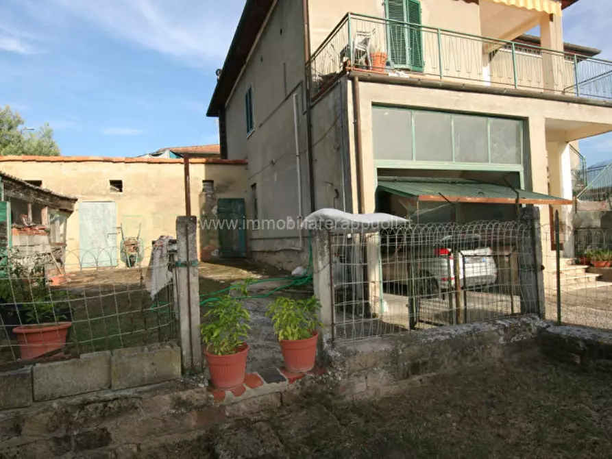 Immagine 18 di Appartamento in vendita  a Sinalunga