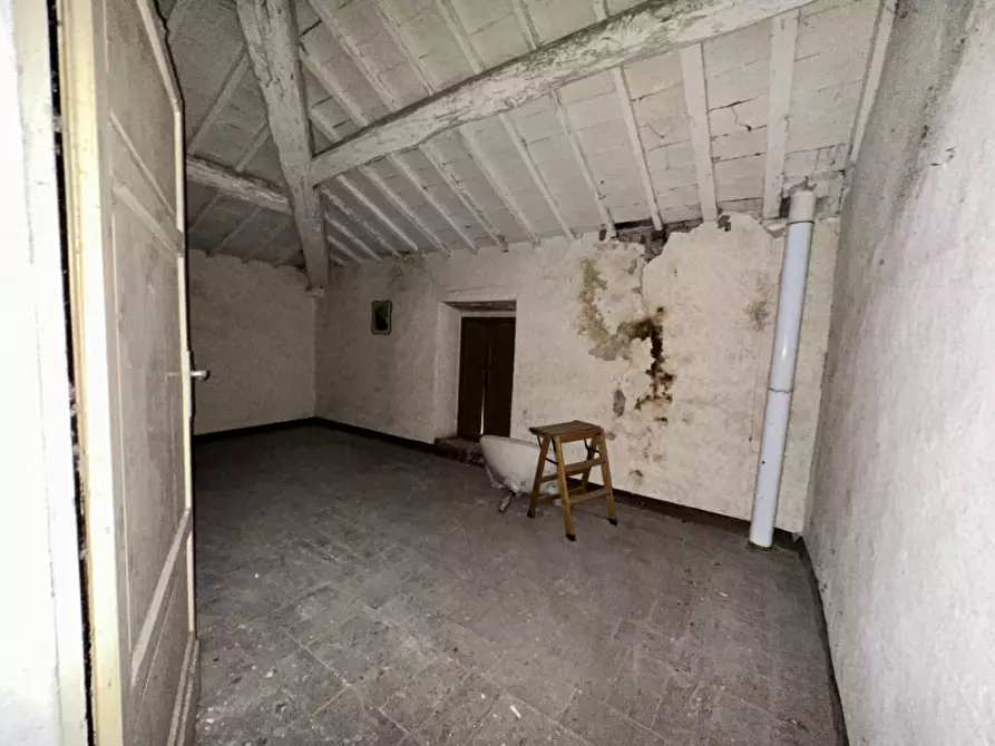 Immagine 18 di Rustico / casale in vendita  a Perugia