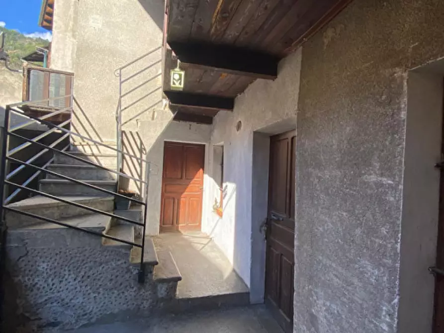 Immagine 16 di Casa indipendente in vendita  in leverogne a Arvier