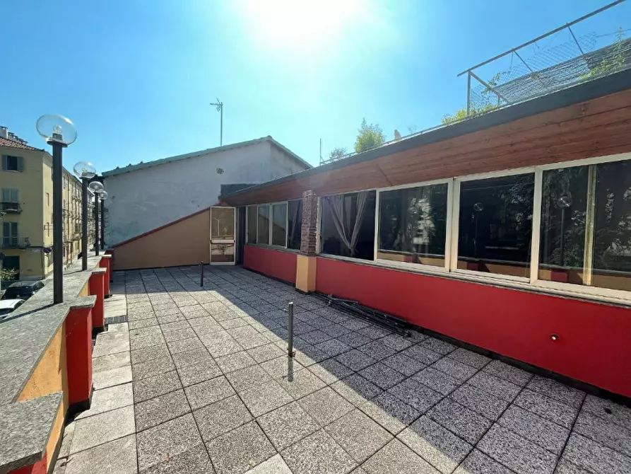 Immagine 8 di Negozio in vendita  in Via Cibrario 91 a Torino