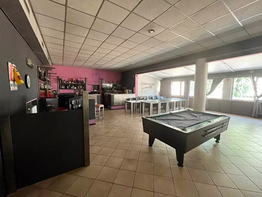 Immagine 11 di Negozio in vendita  in Via Cibrario 91 a Torino