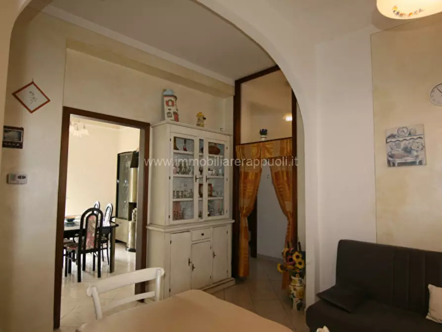 Immagine 7 di Appartamento in vendita  a Sinalunga