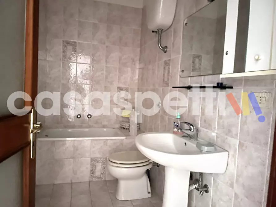 Immagine 19 di Appartamento in vendita  in Piazza Risorgimento, 8 a Pontecagnano Faiano