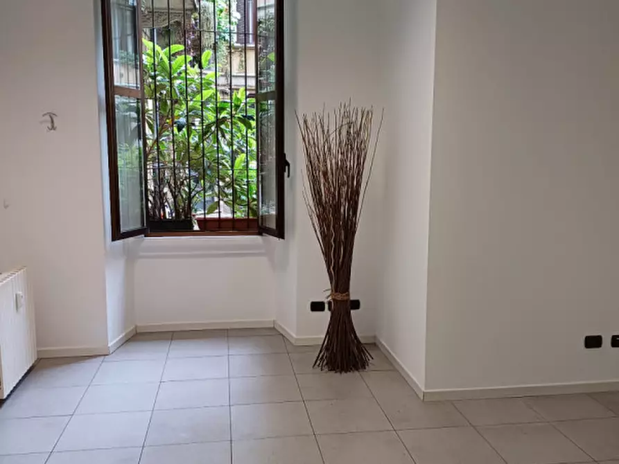 Immagine 1 di Camera in affitto  in Via San Gregorio 45 a Milano