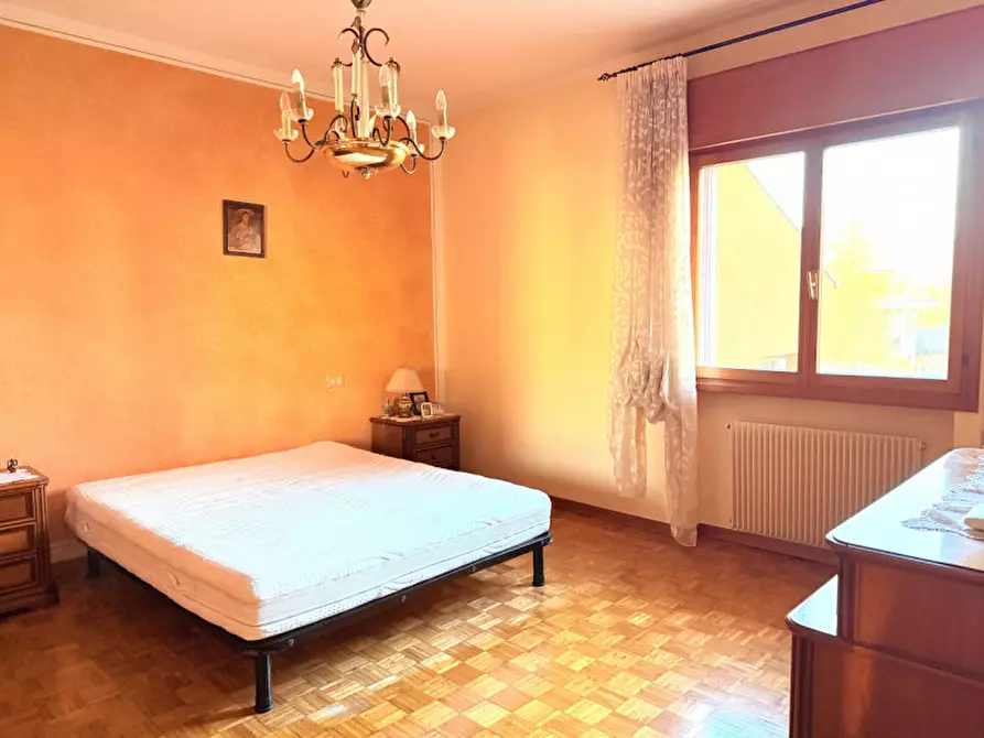 Immagine 15 di Appartamento in vendita  in Via Vittorio Veneto a Battaglia Terme