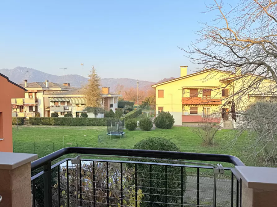 Immagine 30 di Appartamento in vendita  in Via Vittorio Veneto a Battaglia Terme