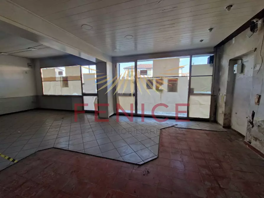 Immagine 11 di Negozio in vendita  in Via Risorgimento a Trevignano