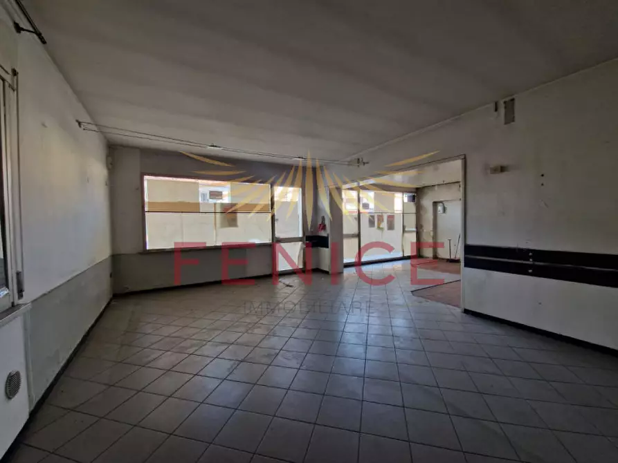 Immagine 17 di Negozio in vendita  in Via Risorgimento a Trevignano