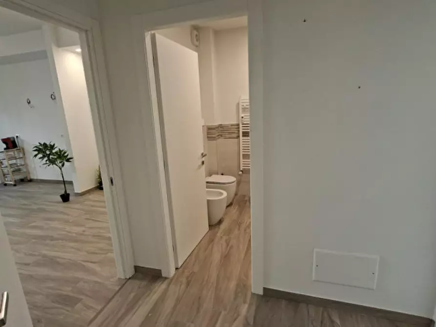 Immagine 5 di Appartamento in vendita  in Via Pierino Belli a Alba