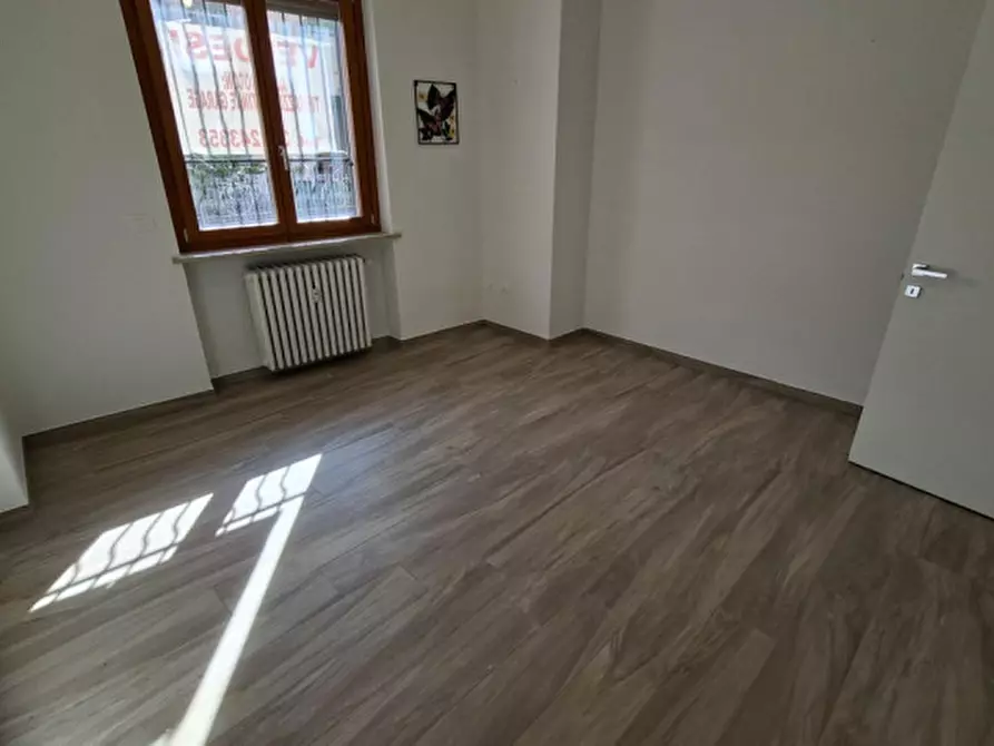 Immagine 7 di Appartamento in vendita  in Via Pierino Belli a Alba