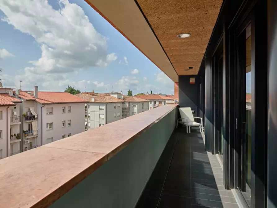 Immagine 15 di Appartamento in vendita  in Viale San Marco a Treviso