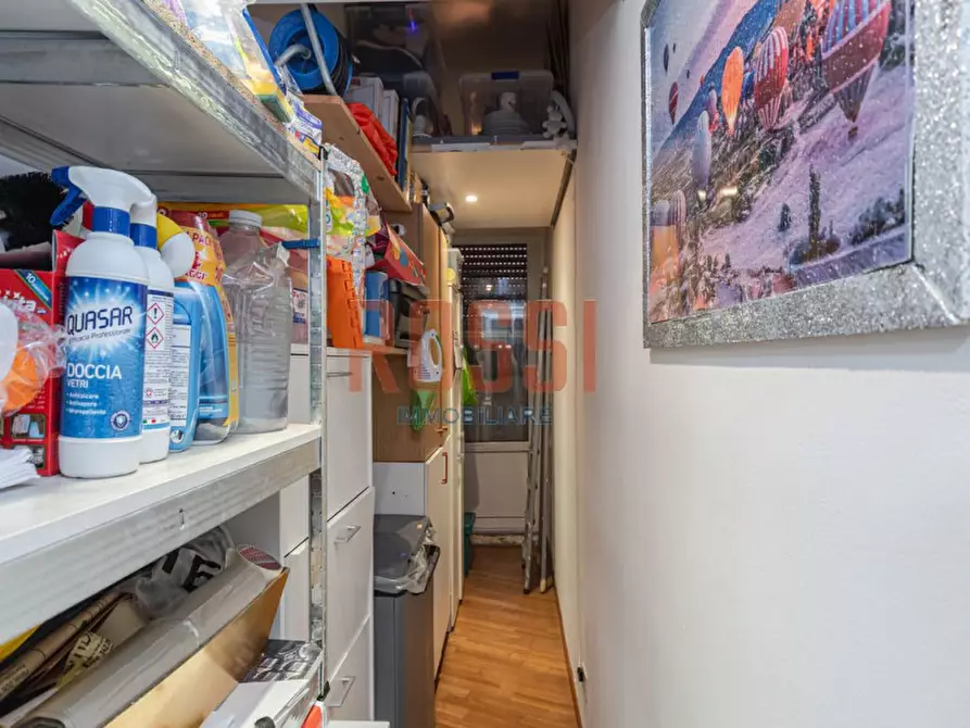 Immagine 18 di Appartamento in vendita  in Via Ugo Foscolo a Lesmo