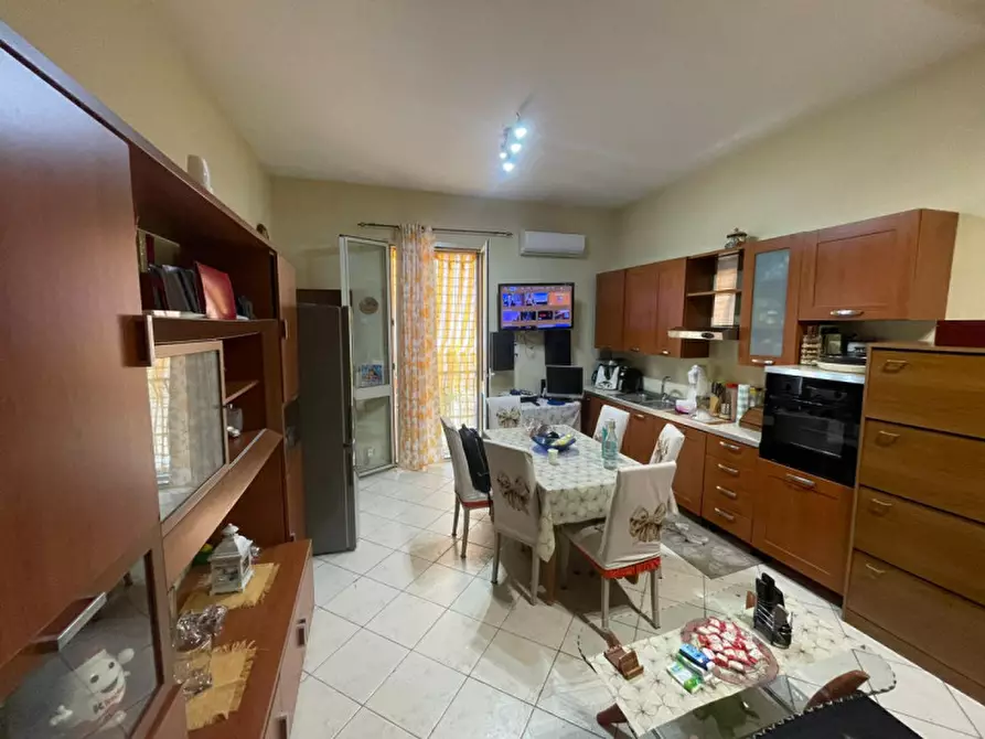 Immagine 1 di Appartamento in vendita  in Corso dei Mille a Palermo