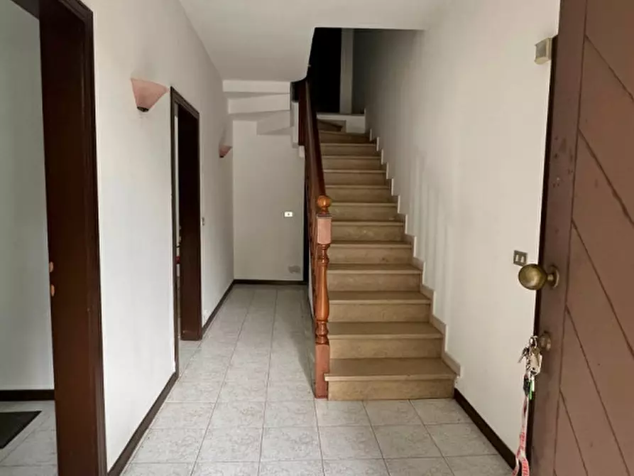 Immagine 18 di Laboratorio in vendita  in Via Martiri della Libertà a Malo