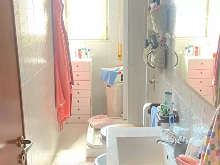 Immagine 16 di Appartamento in vendita  in Via Ammiraglio Rizzo a Palermo