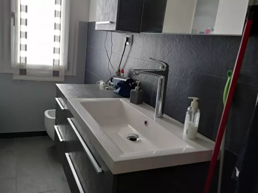 Immagine 26 di Appartamento in affitto  in Via E. Petitot 10 a Colorno