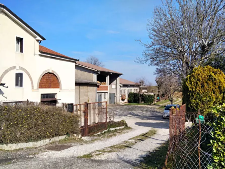 Immagine 2 di Casa indipendente in vendita  in Via Colderuga a Longare