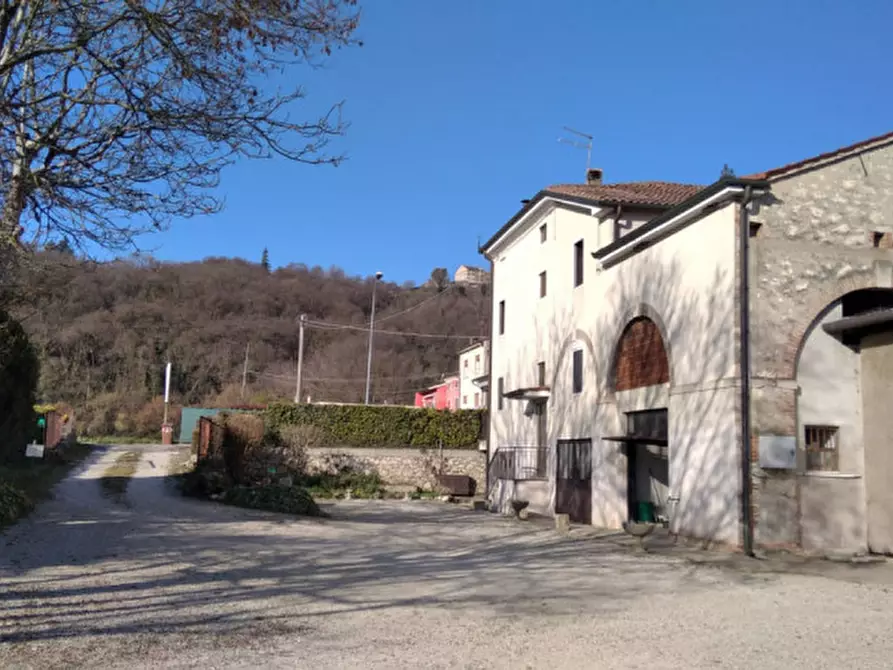 Immagine 3 di Casa indipendente in vendita  in Via Colderuga a Longare
