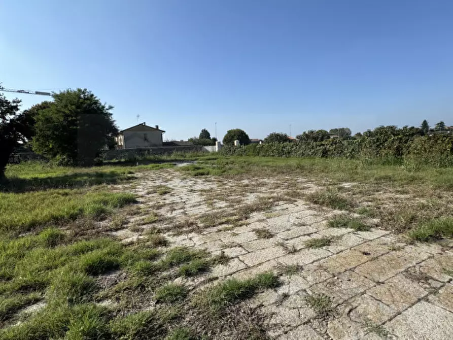 Immagine 6 di Rustico / casale in vendita  in Via Leonardo da Vinci a Cona