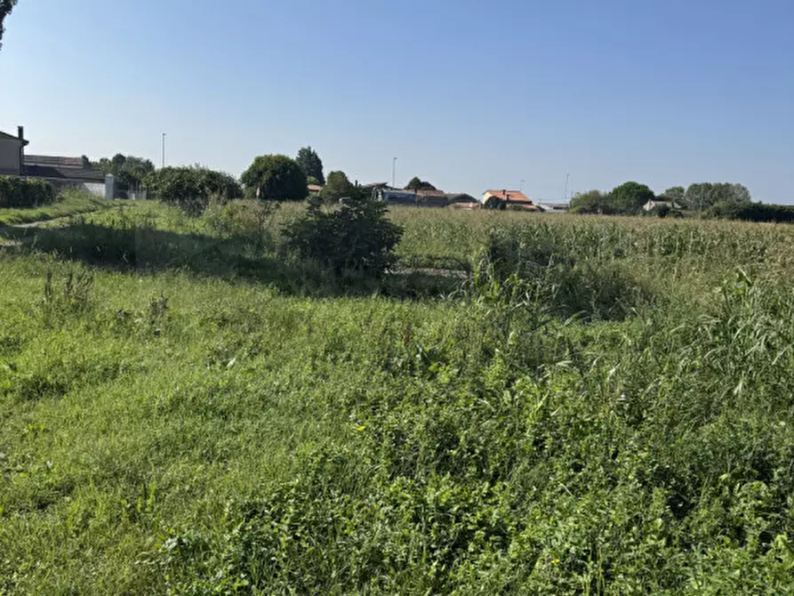 Immagine 10 di Rustico / casale in vendita  in Via Leonardo da Vinci a Cona