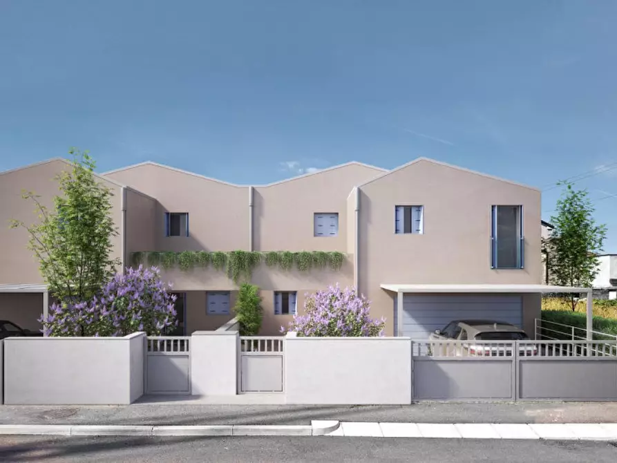 Immagine 3 di Casa bifamiliare in vendita  in Via Montalcini a Lonigo