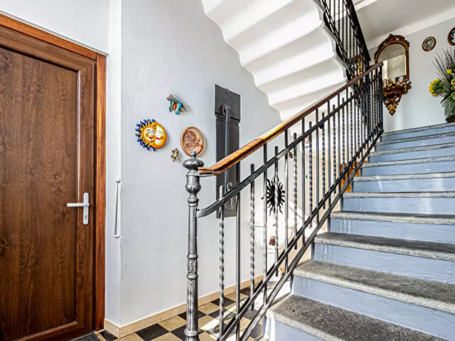 Immagine 12 di Villa in vendita  in via ninnella a Vernate