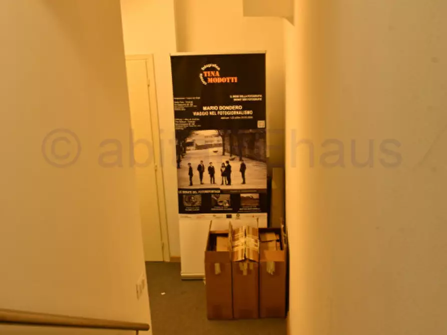 Immagine 4 di Negozio in affitto  in Galleria Sernesi a Bolzano