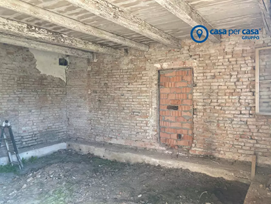 Immagine 4 di Rustico / casale in vendita  in Via Dante Gallani 97 a Rovigo